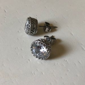 Sparkly studs